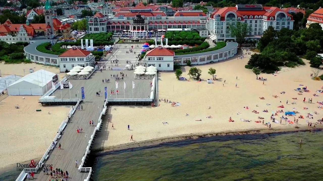 Dom & House - Apartments Neptun Park Premium Gdansk 0*,